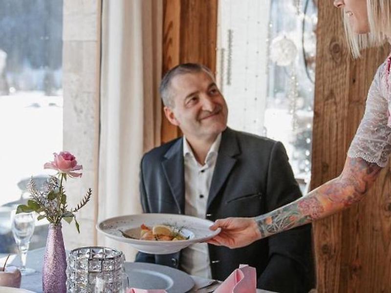 B4B19807E9B7EDA75DC37E53DF6BE0F6