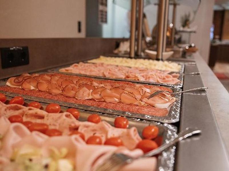 B7B3041BB2FA6CEE60EC76465EB22250