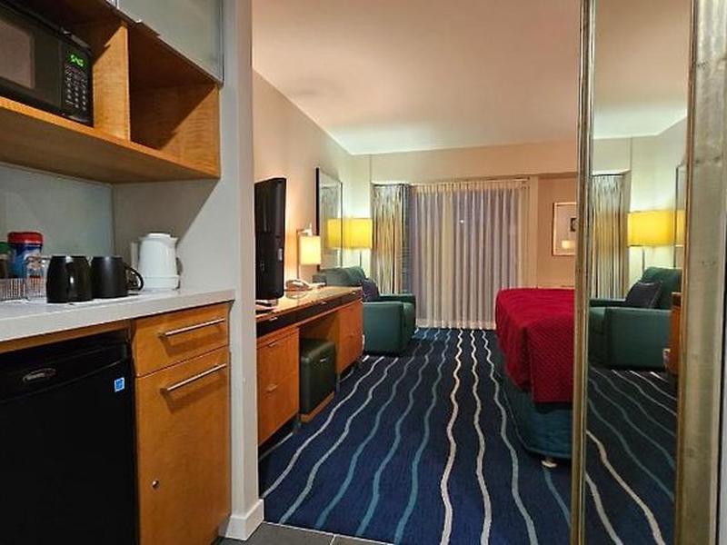 6A103E60B64F59B4F37F6D0FA3C23E0E