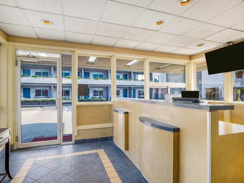 D7623A2B94CA6628888C3B87BAD304B4