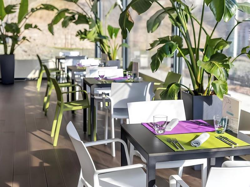 E7F9E6DA28B4FAF8C4327517C79CD4BC