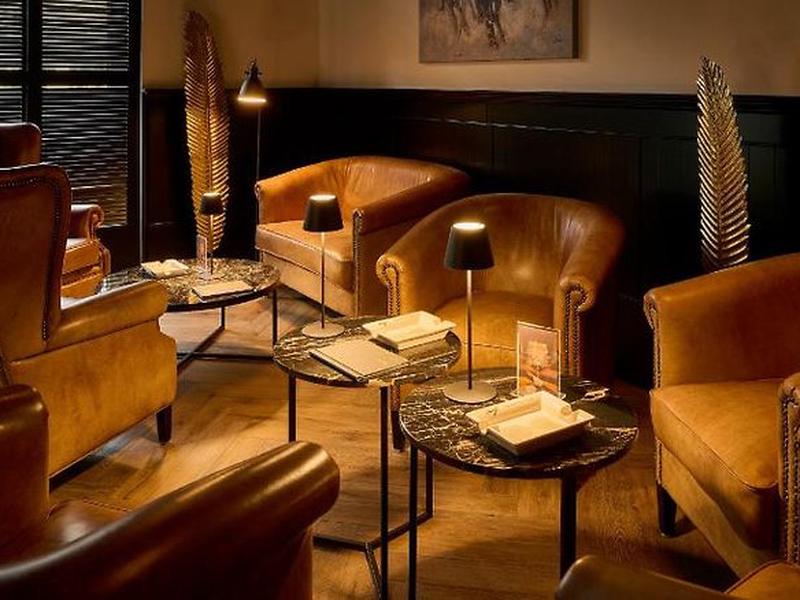 48DAE3912881F37C3BE21FE380A0D257