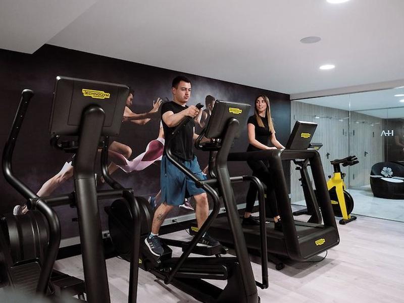 24CF73ED7D9FBF804175BB611EA21154