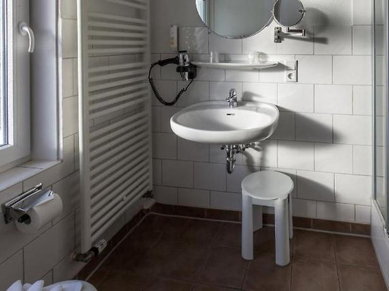 40A443C6DD5B0B93BBF1EE1756A99BEC