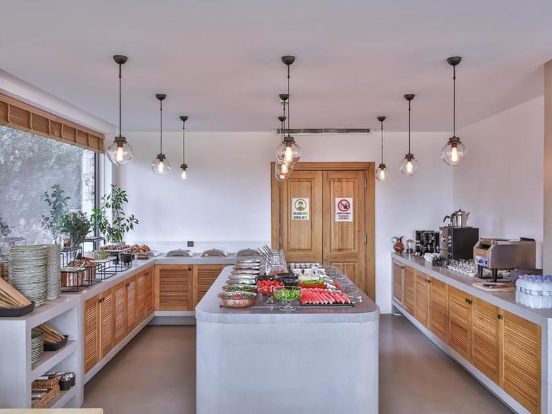 2EE7677996C0D27C843E9D6D009B84AA