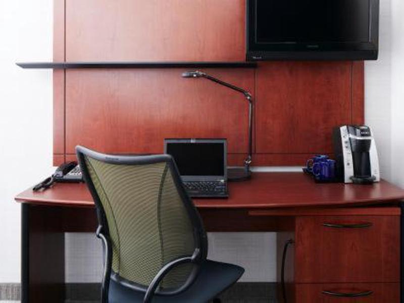 C8BE8205C30FFF259879BA04FE934459