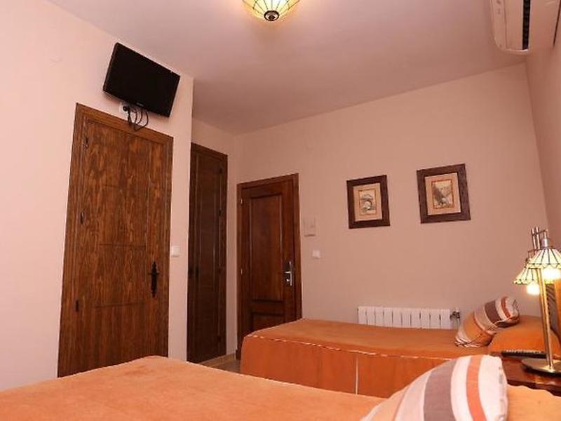 08C28F248F0407D72A7E593A7F36BE54