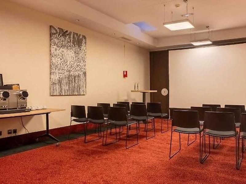 B0E5A3E64AD2012E0C665D51CBFCE3E5