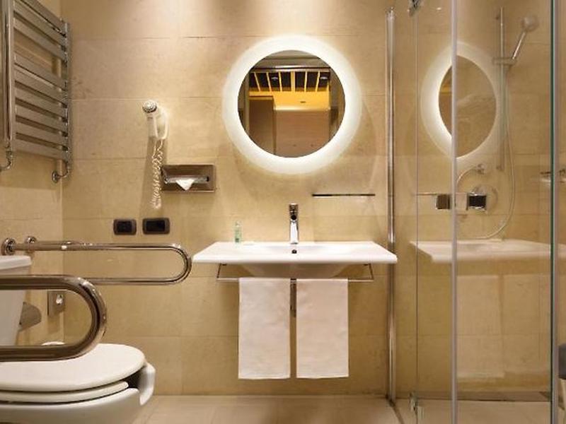 68D8928F6818A805992F35C6F9400998