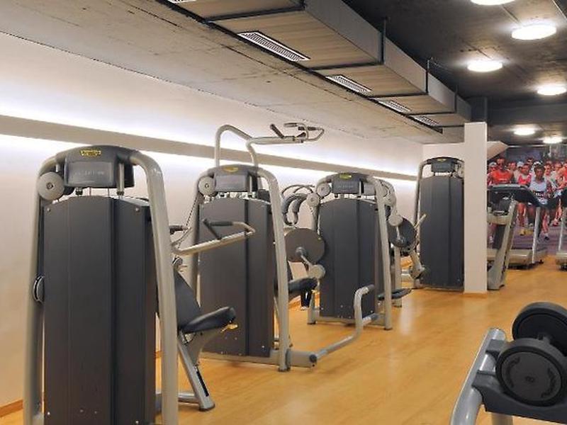 D9FCDE204EF44E8D56CA770FEA96ED74