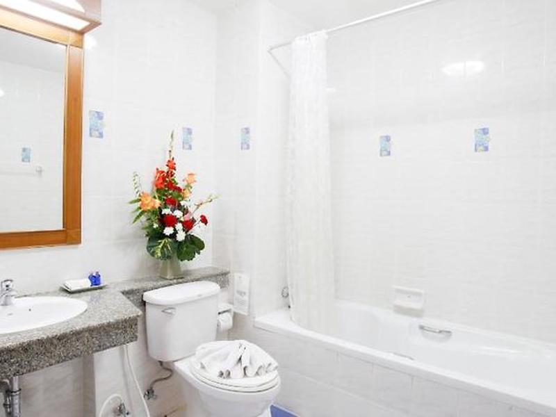 7739A05005670383CB04231C6AEB4CA4