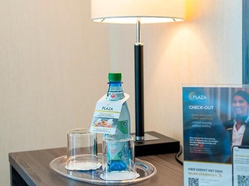 0E901C4A82DCA9E8C9CBD15CCA9D077B