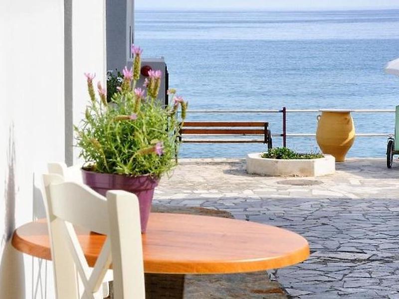 F9EA326F16F34015EC11480BA01B9C2B