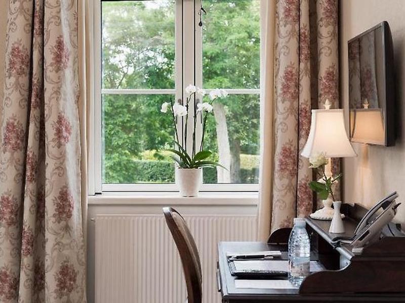 8E5DF96EA79ADDF7747389BFFDB0451E