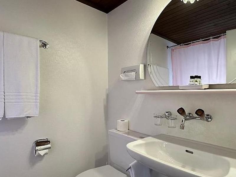 02DF0902E4D42FFE1F4FFD8CC7E198ED