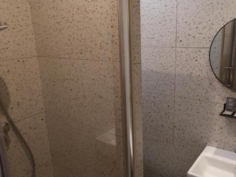 FD8496315DCCFB31D00A27A2E6DBB371