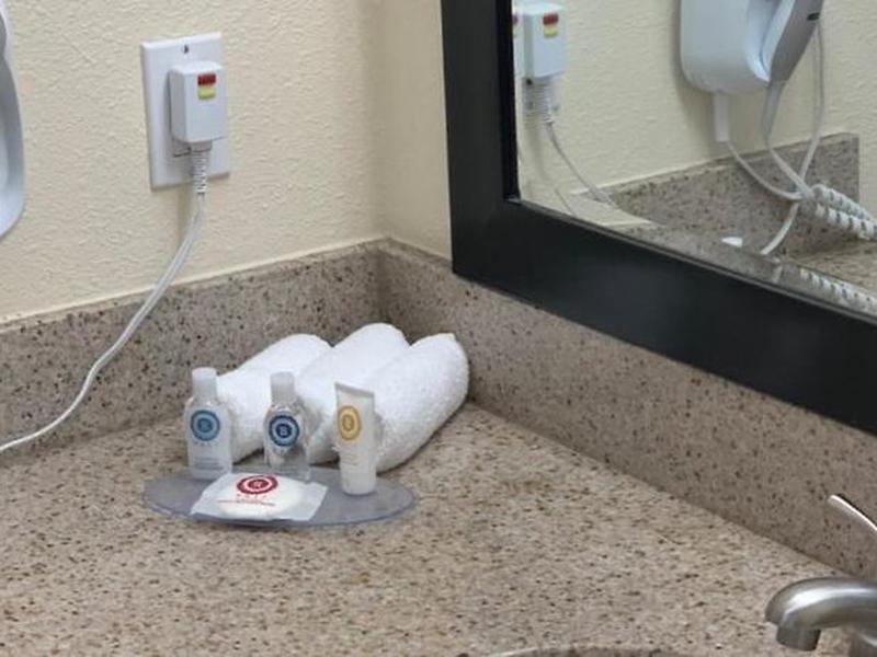 AB796899925A0B0D241C1C63CF75F2C4