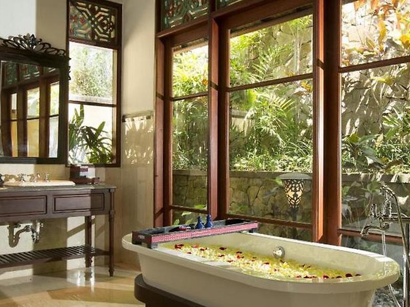 FEBFD683B55F58FE7EF2974799084594