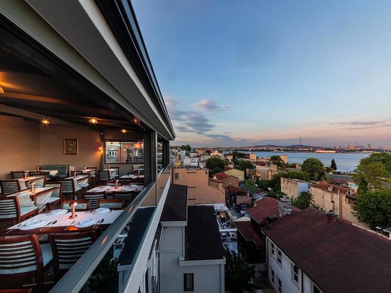 191B0E10E98962FE12B9BE5D141B8968