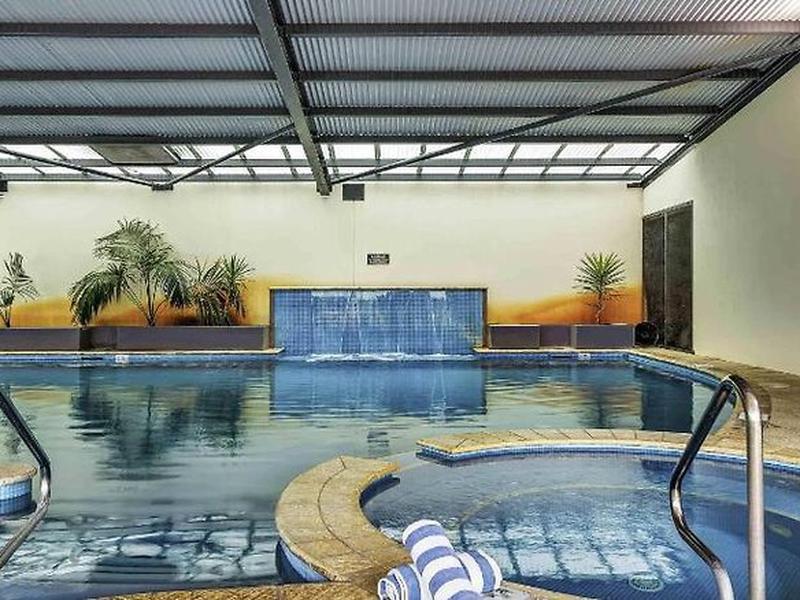 0FBD9B9601B0AA1AADE917C5FDB51EB4