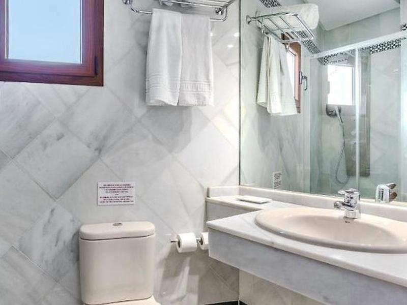 4E508AFDE50AA4BE05FC544174E3C397