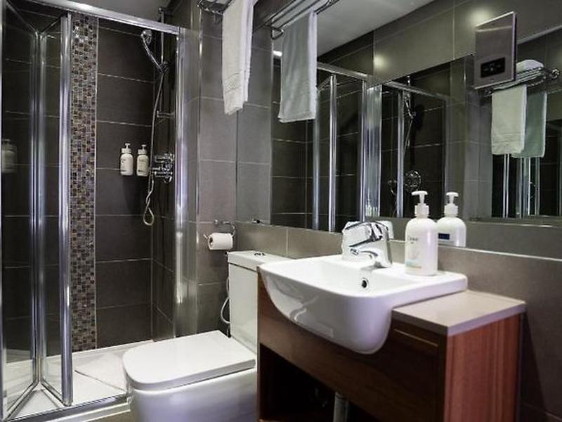 CDCEFC5AD6040FBFB1AB1C2770F82BD8