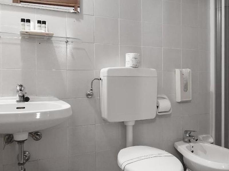 C6F048B81D25C6E6EF0ADD6537F3EAFF