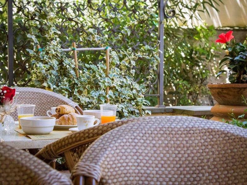 12FA23D0E2669C69204CACC6EB08E363