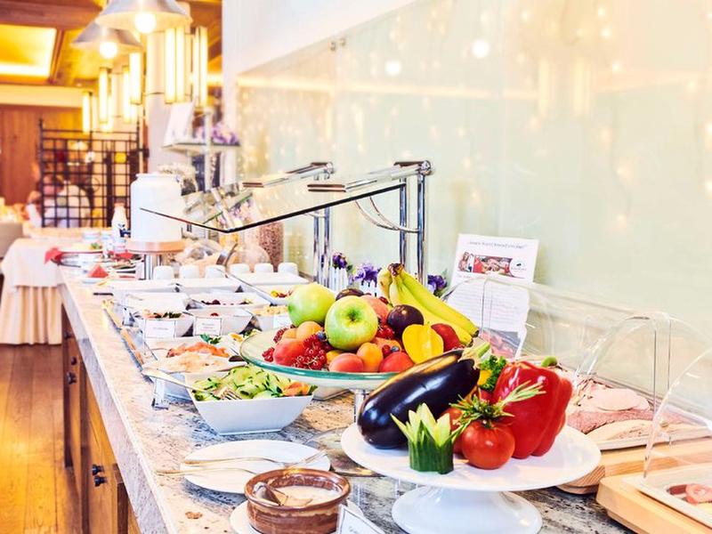 3D46DCDDFE888531B6A5270D73FA02F8