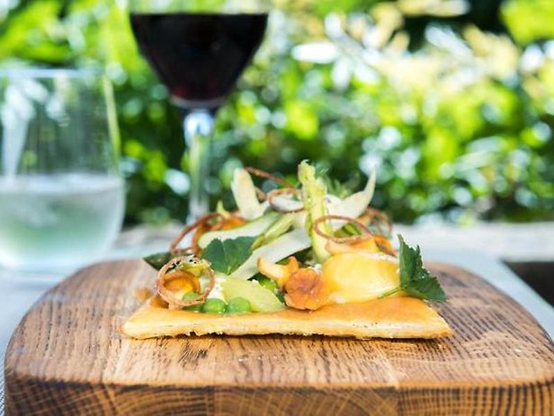 85D51BC7DE3099A7AD7EFA00A70C543A