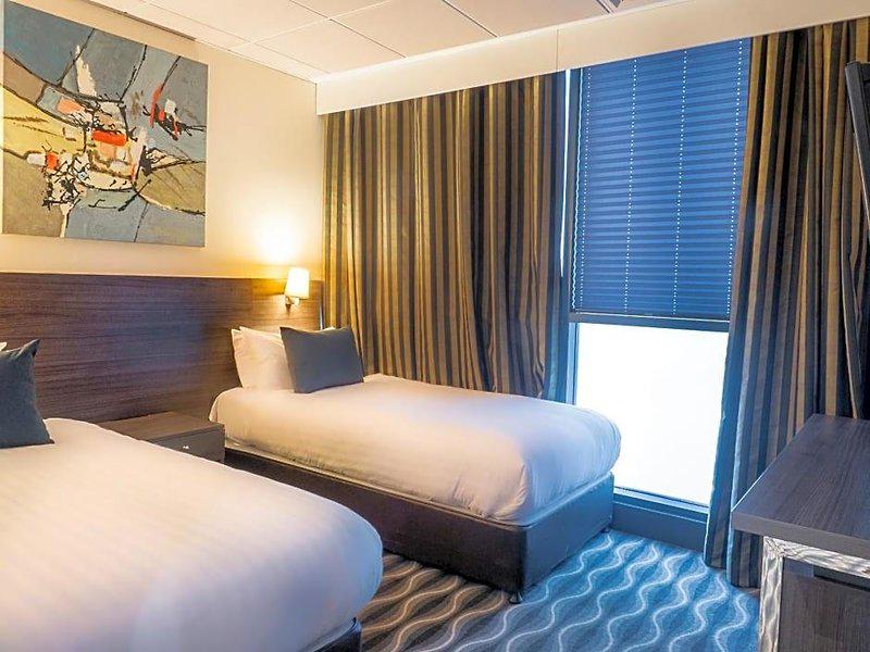 89667BA18729854520B4A21E901C6630