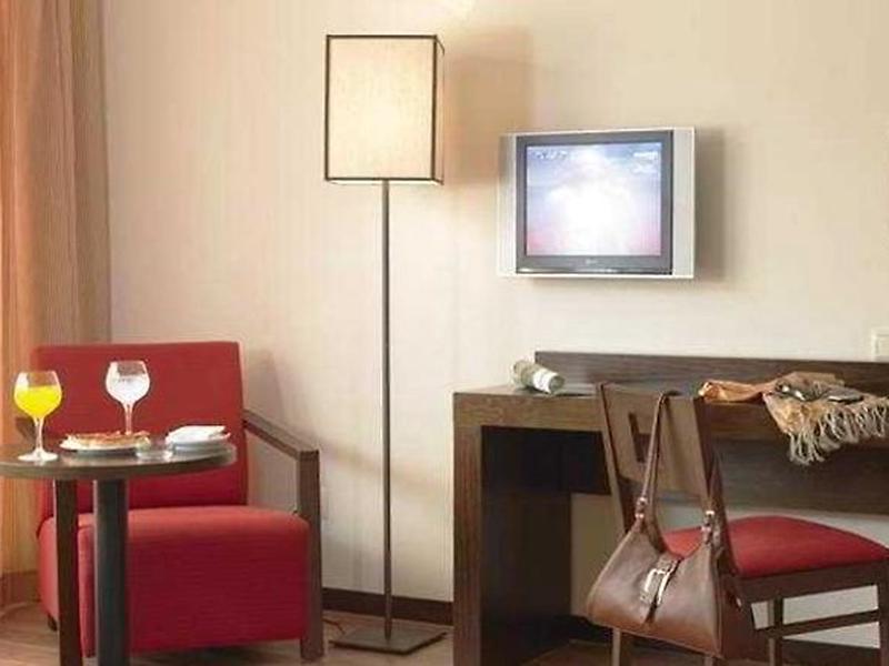 30796683EABE63FB7CDB2C746F096F76