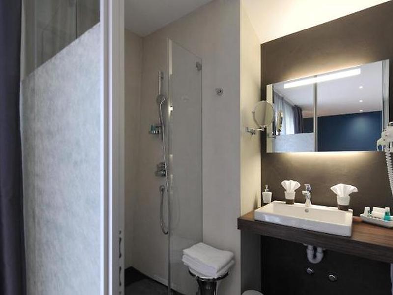 7BC7343E385D3206A30EB77B8747AF47