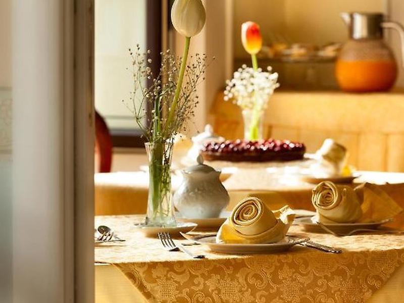 6879219458B94566456CF111AC0E48FB