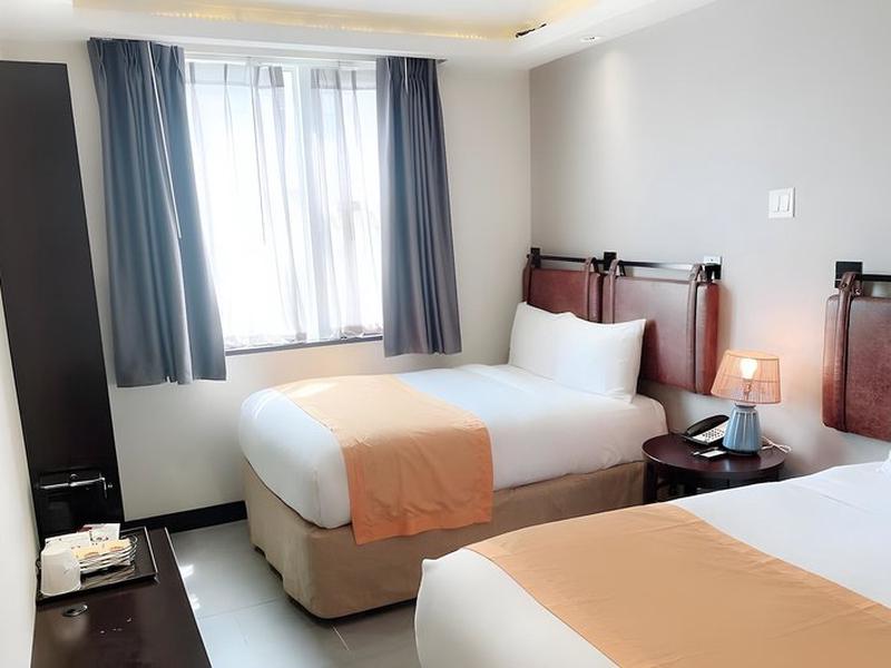 6520324AB3E95A18ED3A7C986BD06AAA