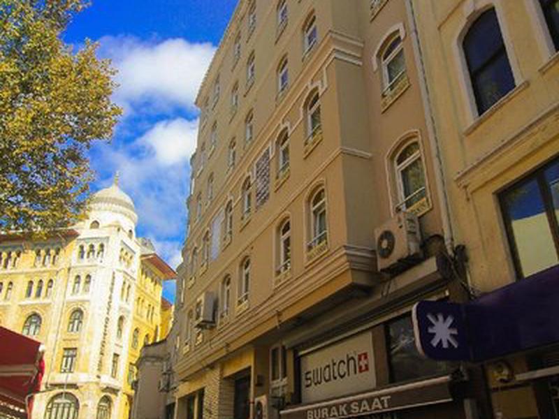 93B5D9A73468BD52976AF8D40397F699