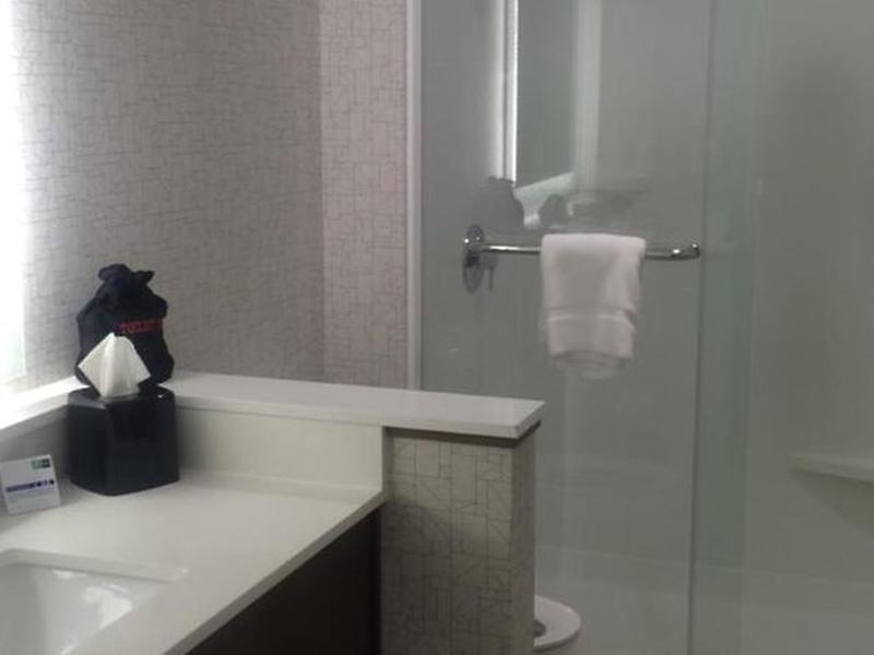 51A19D01DF66FA589579C198402BB38C