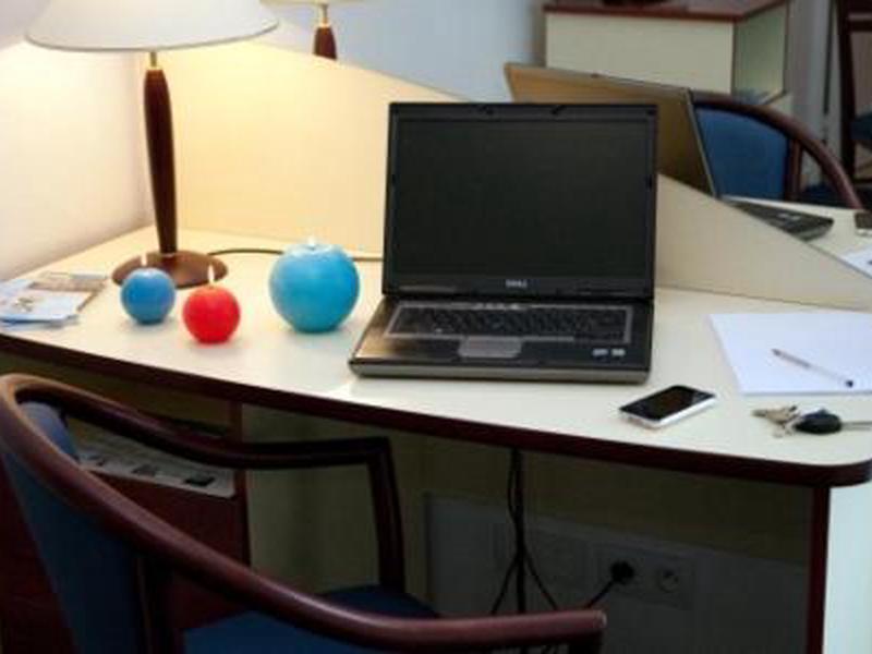 22638D9BA5221D8A5369644CE6E7816C