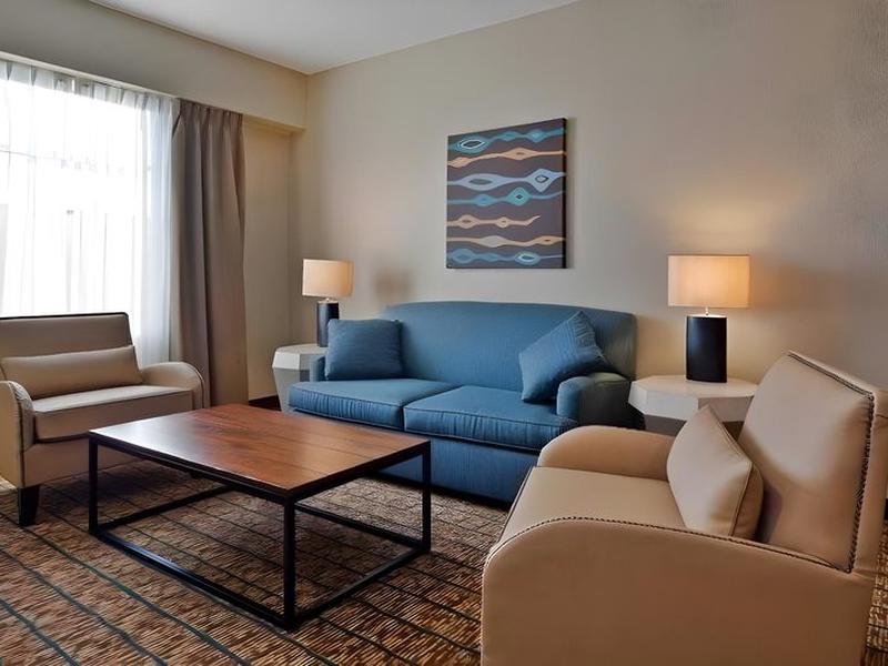 B701159E3027221D39A57C8871172B03