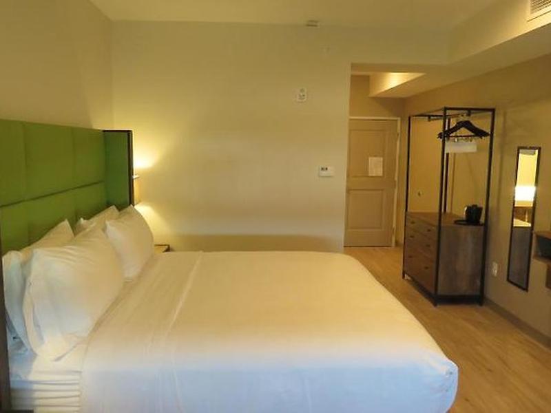 5E77CF88514201993C46E4BA507E74DE