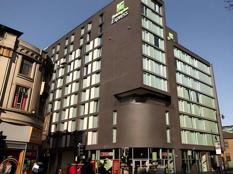 6CEAB8CDFF41642B87A87DF36D2FAE47