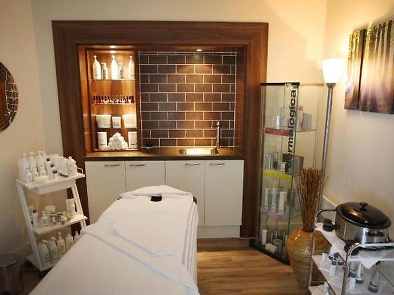 6E16D7A54AC6B566651B1D3B0B6422AB