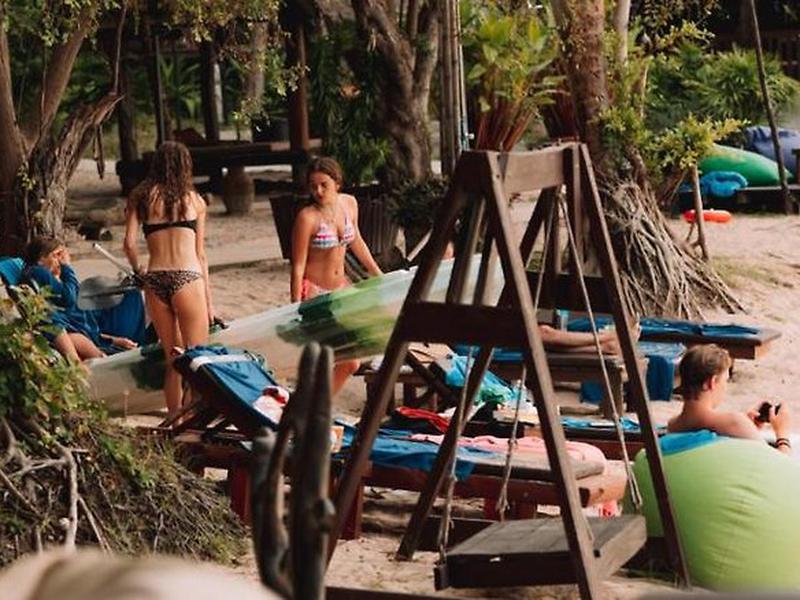 B460649D70B4FEE128EB0727DC5D7CEC