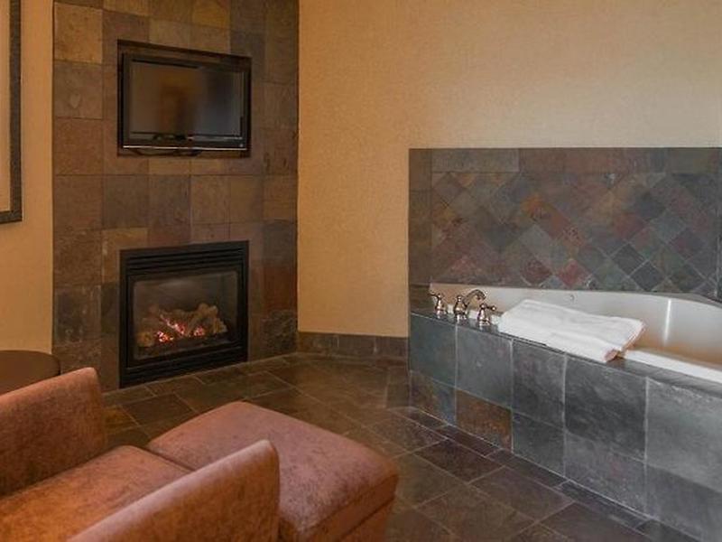 97A5AAC58F8248B0C6A03710CAE23D91