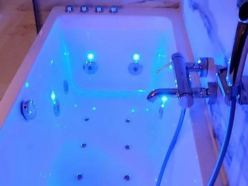 35E16DBF4C628EDEA037B31968ABB260