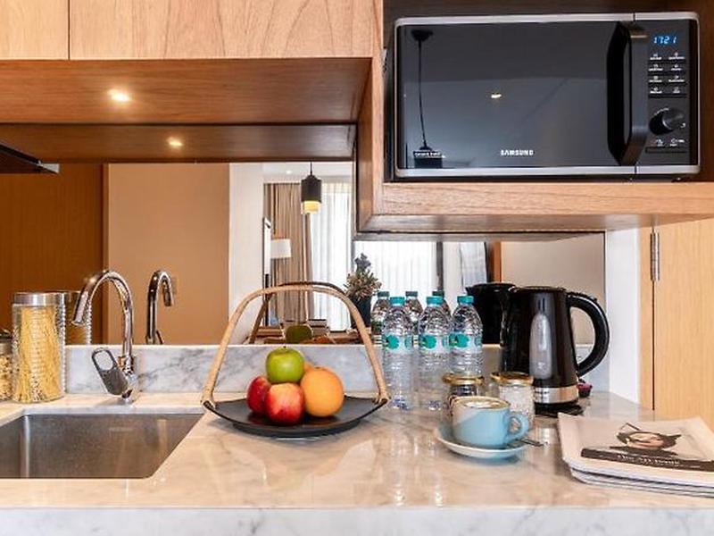 638476DE98FC3157FECE6A718D6402EE