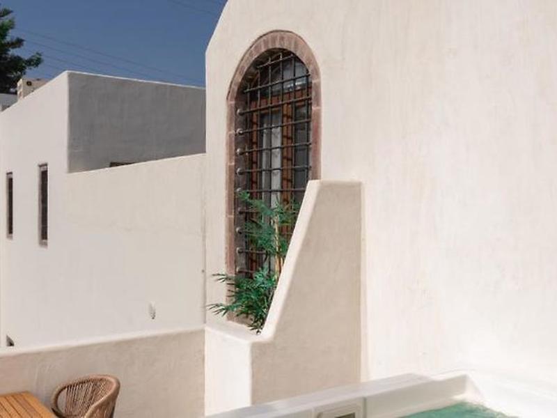 8DB1F646085ACDDBB703383B2200569A