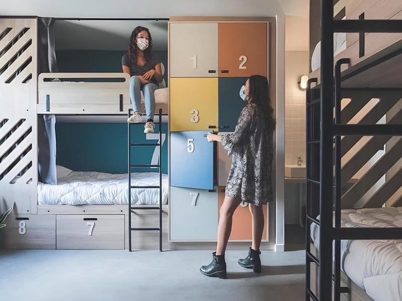 A76F7D6B49979408E2BA1512546254EF