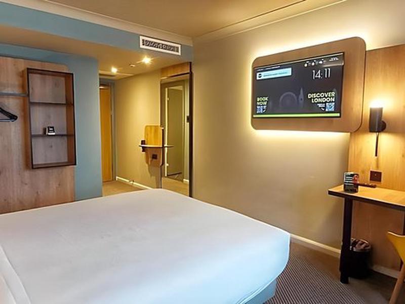 48FBDE362B6003DB21D5810832F4FF3D