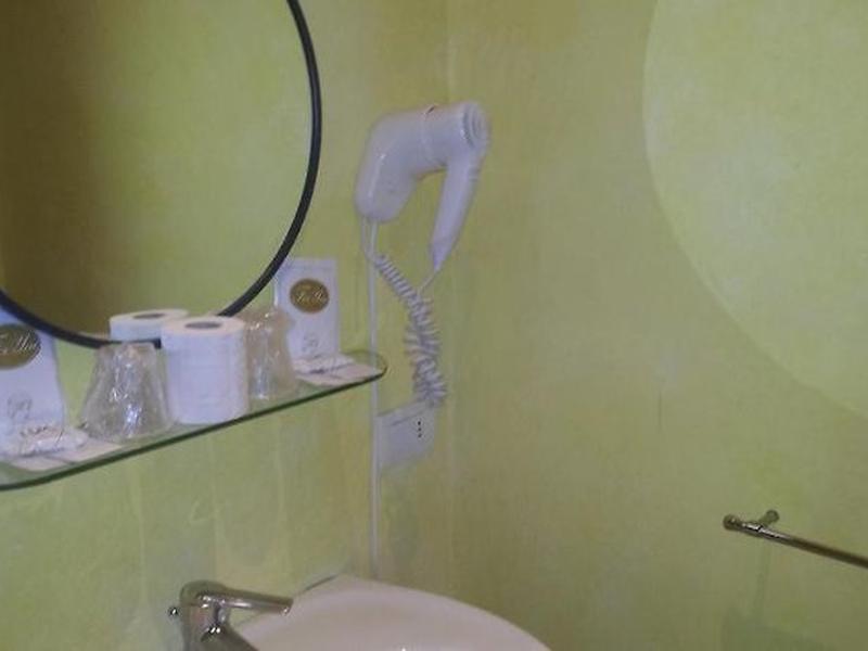 AF2B0B52BD371BB3B432BFE513D08EE7